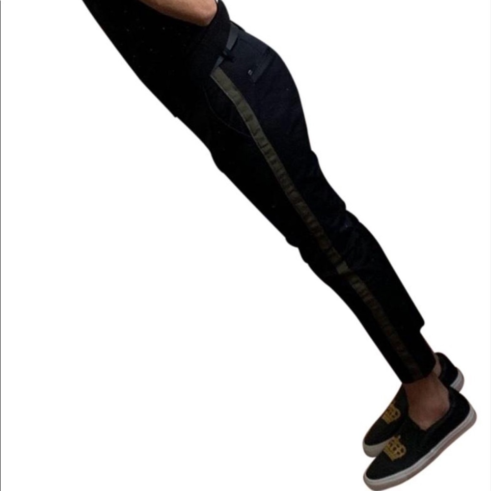 🎄Zara classic pants🎄